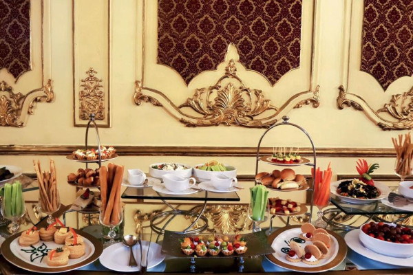 لو ميتروبول