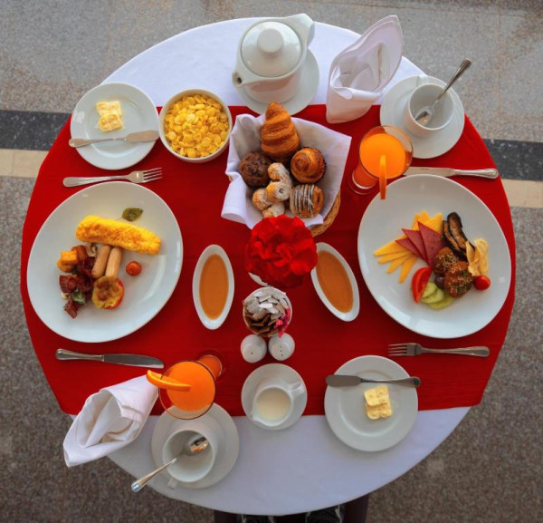 فندق ستاي ان العين السخنة