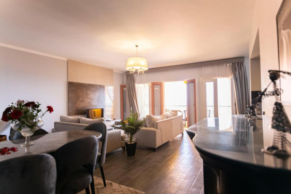 شقة دوبلكس 3 غرف مطلة على البحر