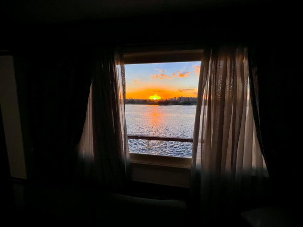 نايل كروز برنس عمر